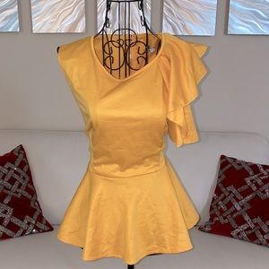 Meaneor | Yellow ruffle top
